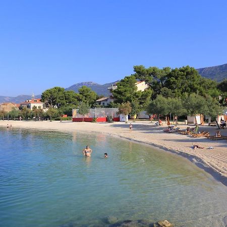 Apartments With A Parking Space Kastel Gomilica, Kastela - 21630 外观 照片