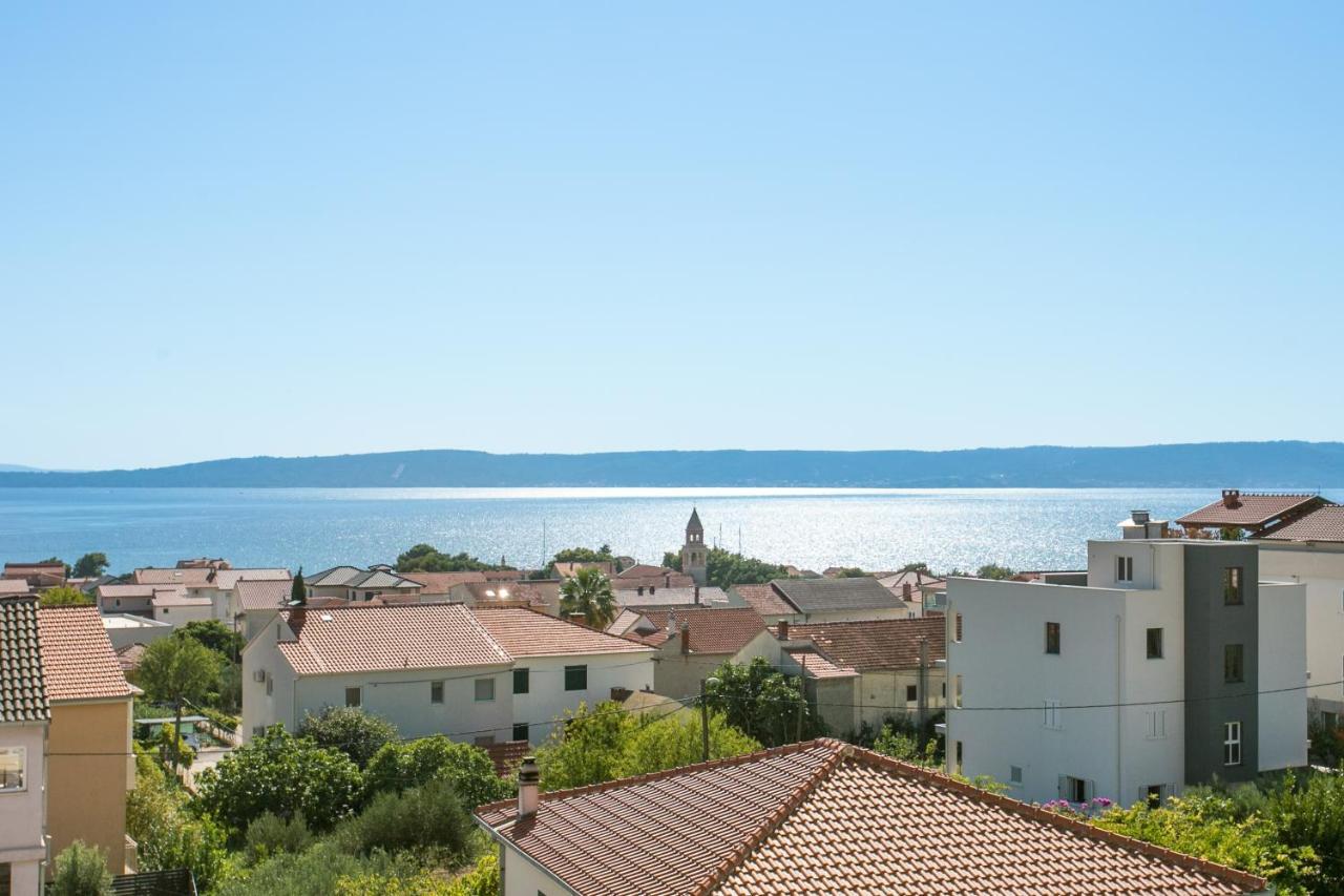 Apartments With A Parking Space Kastel Gomilica, Kastela - 21630 外观 照片